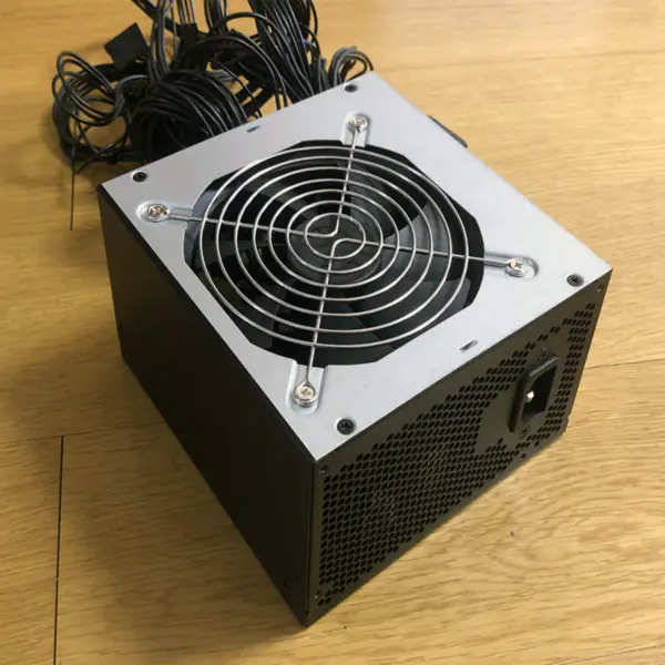 Zdroj napájení pro HP 80plus Platinum 750W spínaný zdroj napájení DPS-750AB-40 C L36918-003