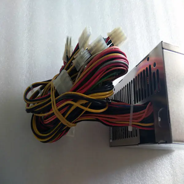 Spínaný napájecí zdroj Zippy Emacs PSM-6600P 600 W
