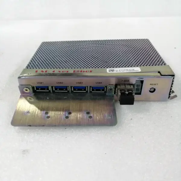 2098-DSD-005 Zapněte rozhraní USB