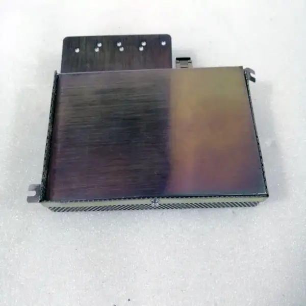 2098-DSD-005 Zapněte rozhraní USB