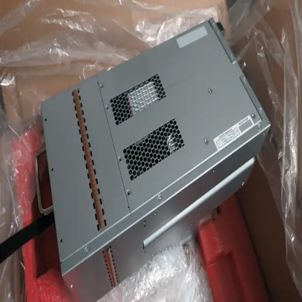 Zdroj napájení pro Dell EqualLogic PS6110E PS6210E 1080W napájecí zdroj D1080E-S0 D1080N-S0 0VHFKD 0MYNPK 0M2JTJ H1080E-S0
