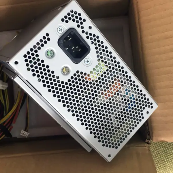 Zdroj napájení pro spínaný zdroj Delta S10 650W DPS-650PB A 41A9745 41A9746