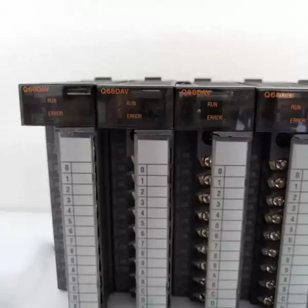 Mitsubishi Q68DAV