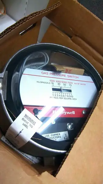HONEYWELL C437G1085