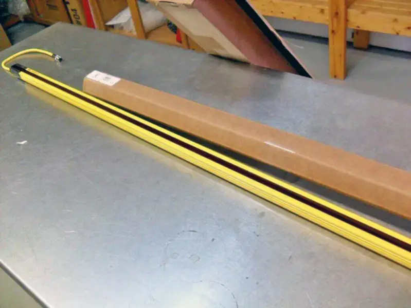 BANNER SLPP25-1110P88