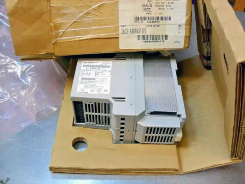 Allen-Bradley 160S-AA04NSF1P1