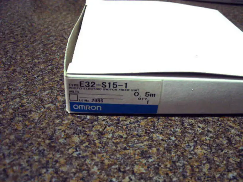 Omron E32-S15-1