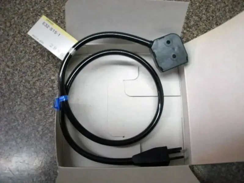 Omron E32-S15-1