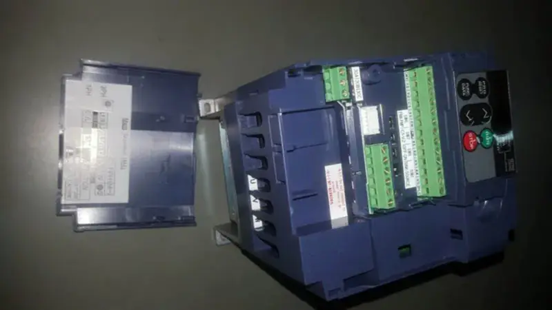 Fuji Electric FRN1.5E1S-7C