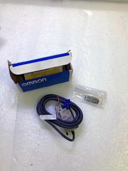 Omron Corporation E3C-JB4P