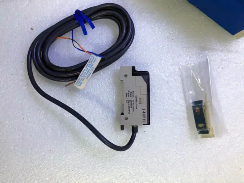 Omron Corporation E3C-JB4P