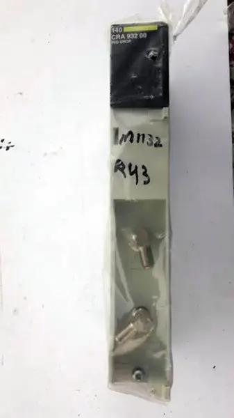 Schneider Electric 140-CRA-932-00