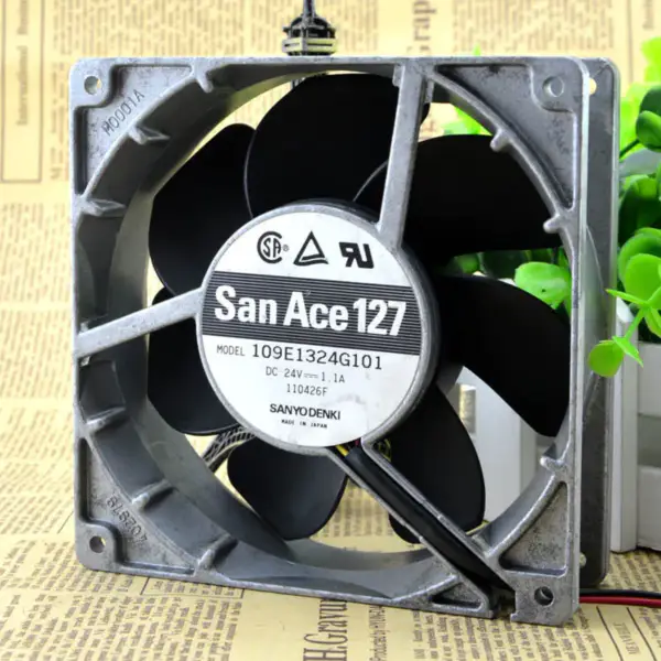 Sanyo 109E1324G101 DC锛?4V 1,1A 3-vodičový 12,7CM ventilátor