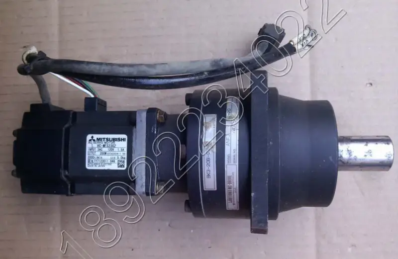 Motor MITSUBISHI HC-MFS23G2 ANFJ-K30-5V-20