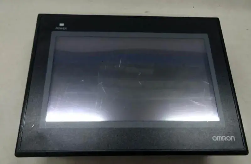 OMRON 7palcový NB7W-TW00B