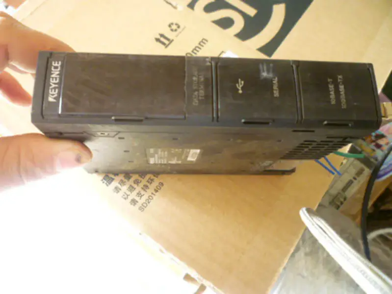 KEYENCE DT-100