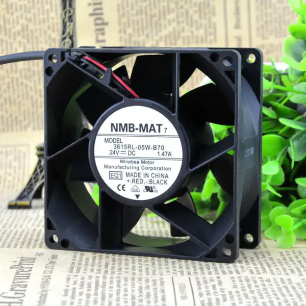Minebea 615RL-05W-B70-E00 Ventilátor NMB DC 24VDC 92X38,4MM 7200RPM