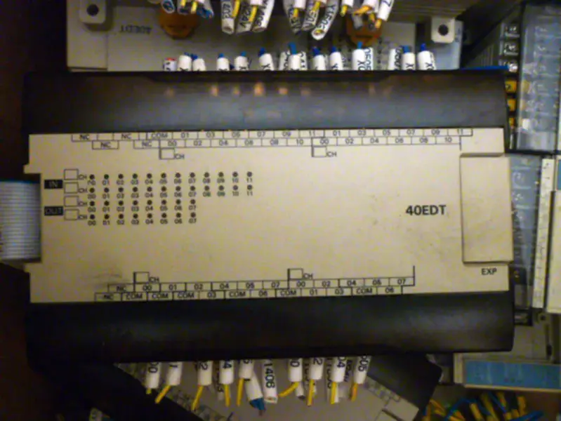 OMRON PLC CPM1A-40EDT