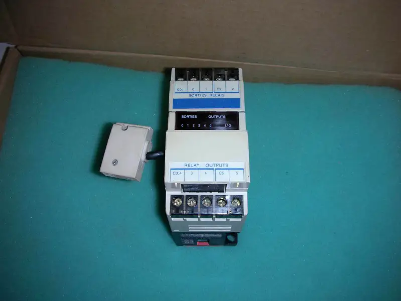 Schneider PLC TSXDSF635