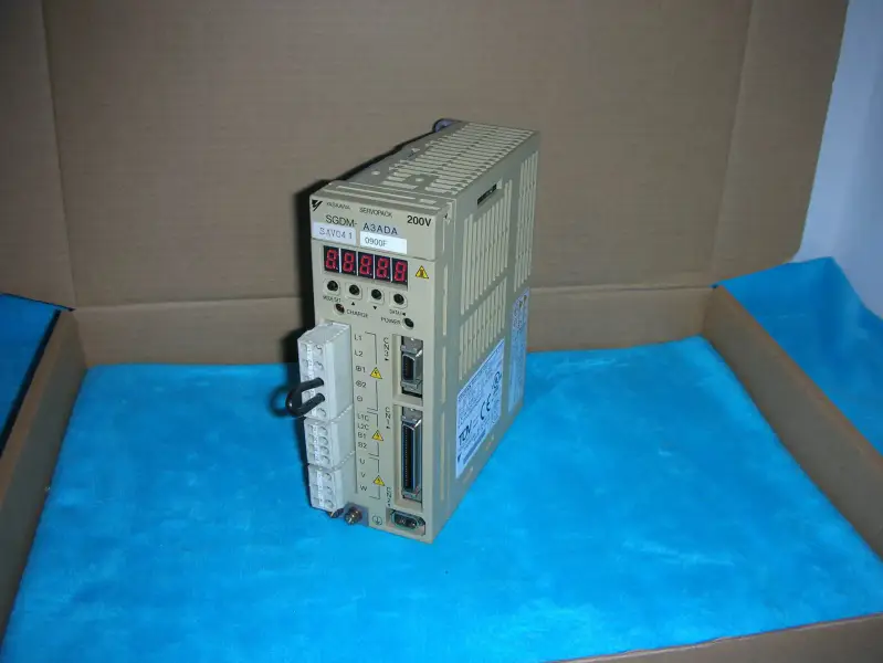 YASKAWA SGDM-A3ADA/SGDMA3ADA