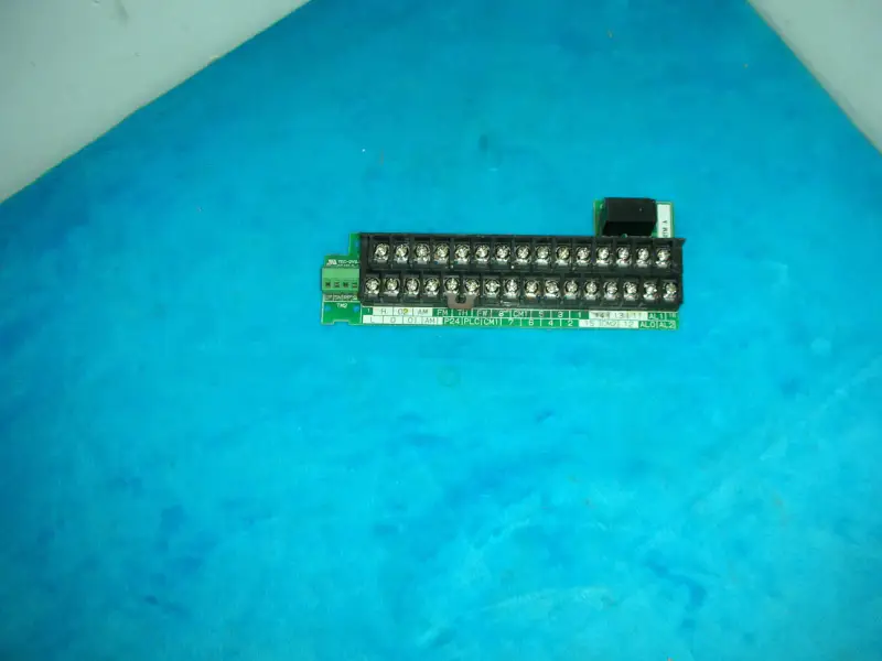 HITACHI SJ300TM 3B295619-3
