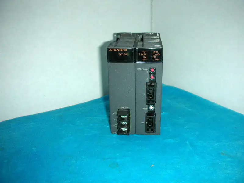 Mitsubishi PLC QJ71LP21S-25