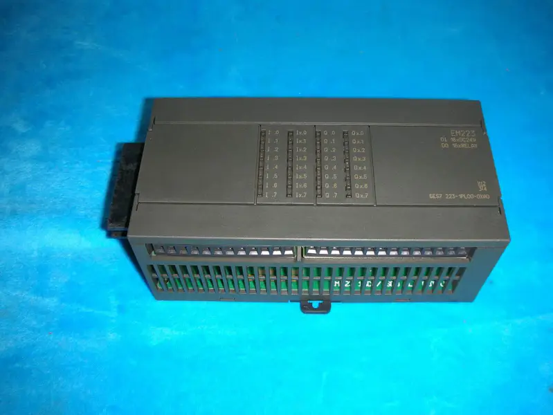 Siemens 6ES7223-1PL00-0XA0
