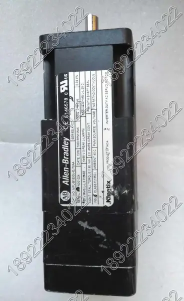 Motor ALLEN-BRADLEY MPL-B1530U-EJ72AA