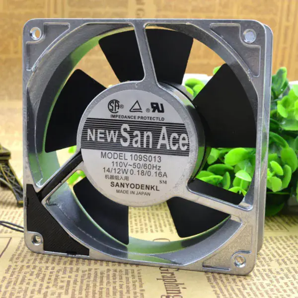 SANYO 109S013 100V 14/12W 0.18/0.16A 12038 ventilátor