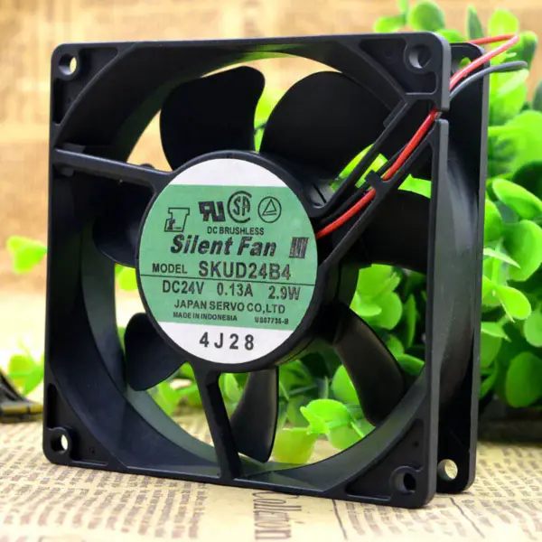 Ventilátor SERVO Sient SKUD24B4 9CM 24V 0.13A 2.9W 9025 ventilátor
