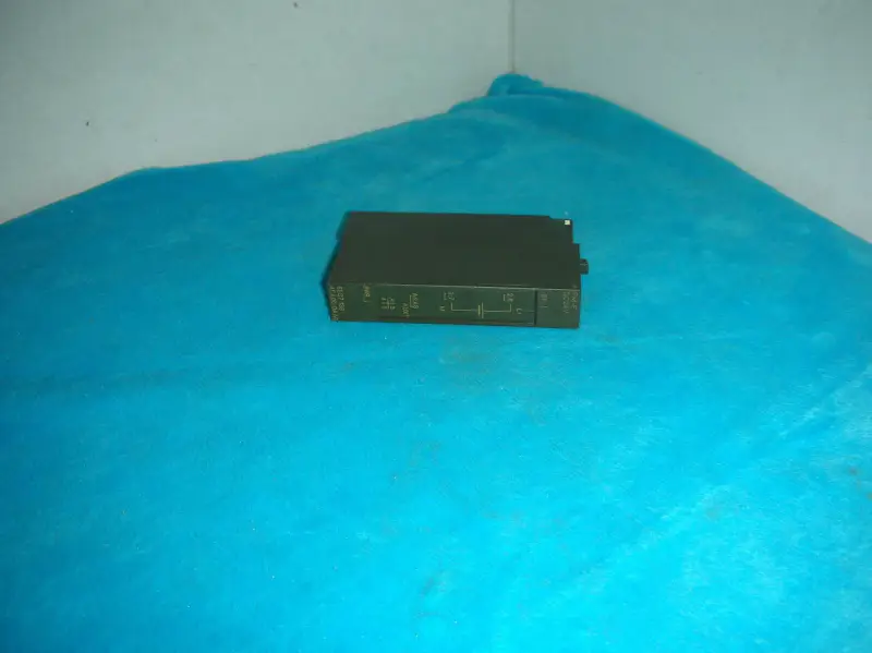 Siemens 6ES7 138-4CA00-0AA0 6ES7138-4CA00-0AA0 9