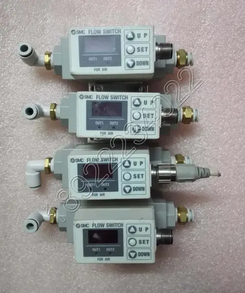 PRŮTOKOVÝ SPÍNAČ SMC PF2A750-02-27-M