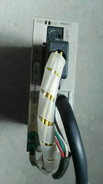 OMRON R7D-BP04H-Z