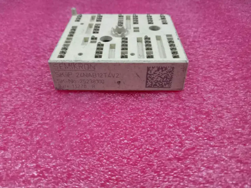 SKIIP24NAB12T4V2