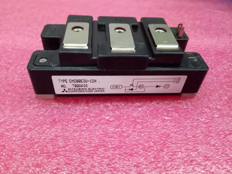 CM200E3U-12H