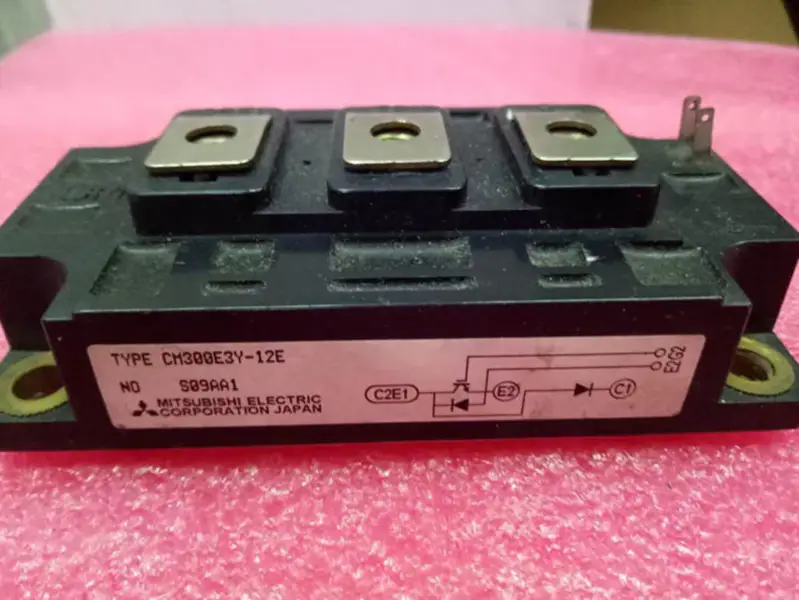 CM300E3Y-12E
