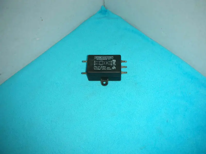 9 TDK/ZCB2203-11