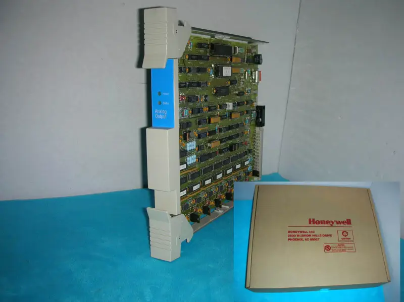 51304483-100 HONEYWELL VÝSTUPNÍ MODUL ANALOGOVÝ
