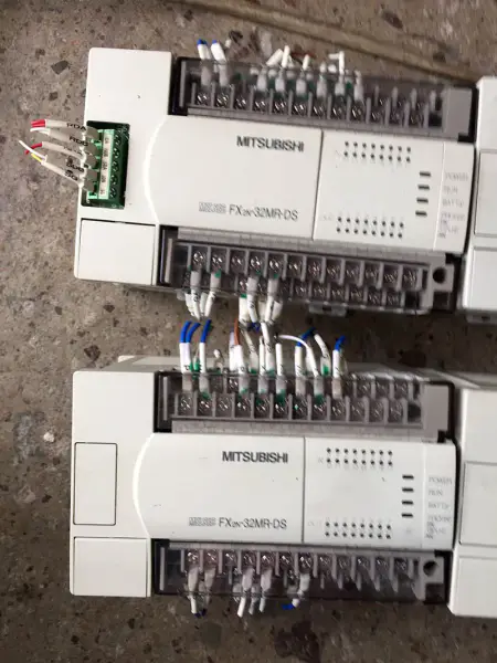 FX2N-32MR-DS
