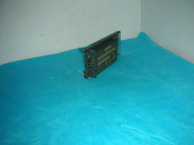 Siemens 6ES7 960-1AA04-0XA0 6ES7960-1AA04-0XA0