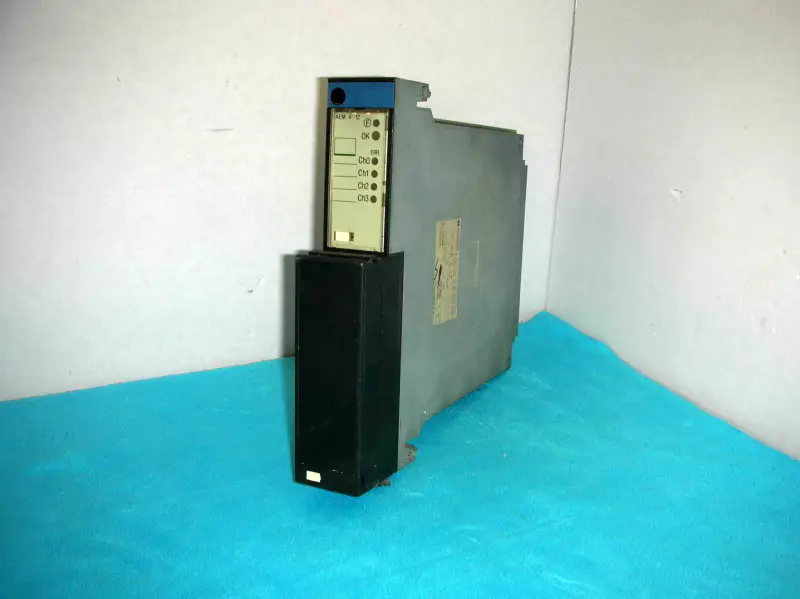 Schneider TSXAEM412 TSX AEM 412 + TSXBLK4