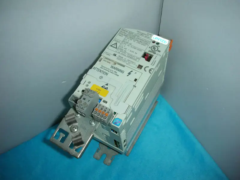 Lenze E82EV251-2C