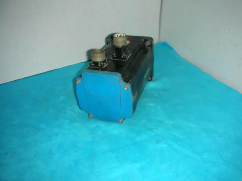 Schneider BSH1001T01A1A