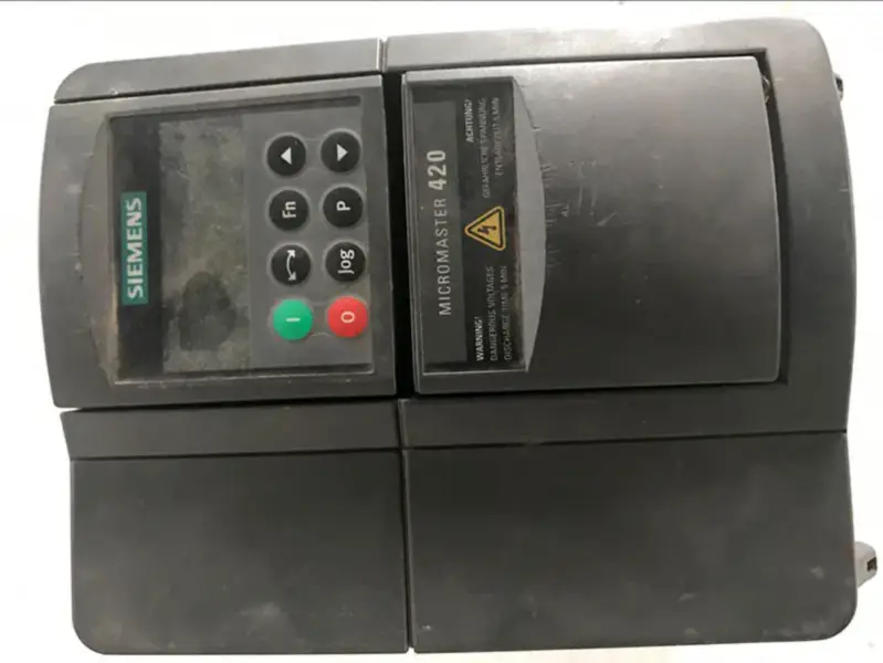 Siemens 6SE6420-2UD22-2BA0 2,2KW 380V