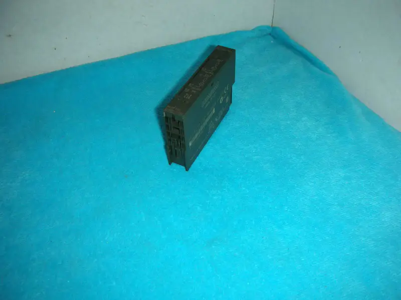 SIEMENS 6ES7132-4HB00-0AB0