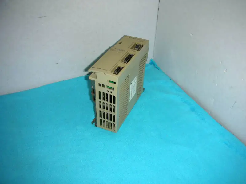 YASKAWA SGD-02AS