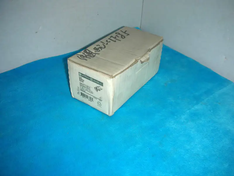 Schneider LX1FG220