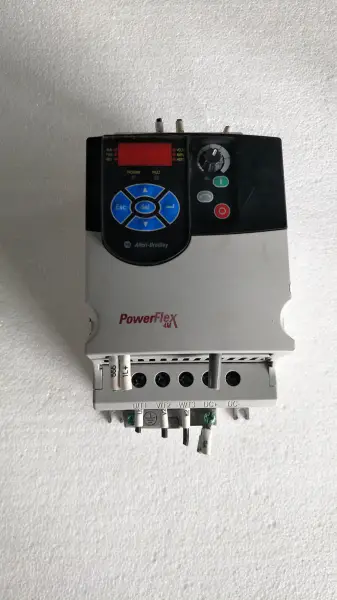 Allen-Bradley 22F-A8P0N103 1,5 kW 220V