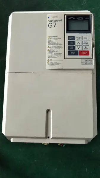 YASKAWA G7 CIMR-G7B4011 11KW 380V