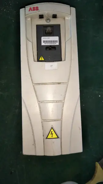 ABB ACS550-01-06A9-4 380V 2,2KW 5,4A